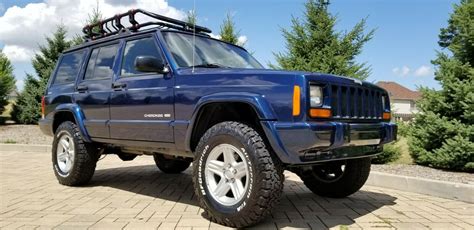 jeep cherokee xj  lifted limited edition  sale