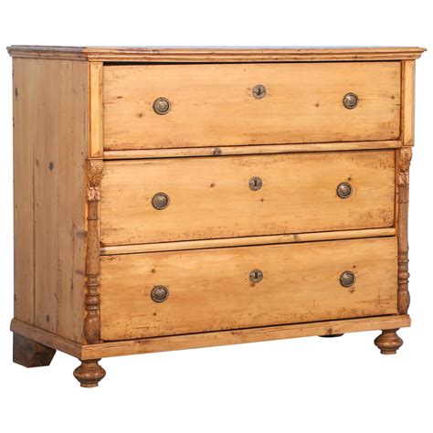 antique large pine chest   drawers circa   stdibs