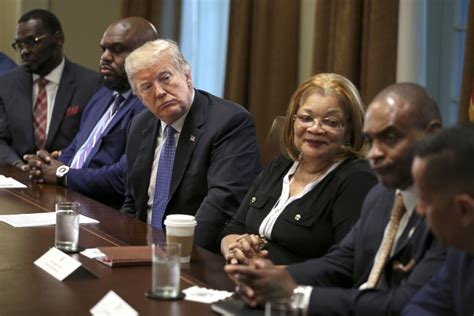 trump praised  pro black  white house prison reform event