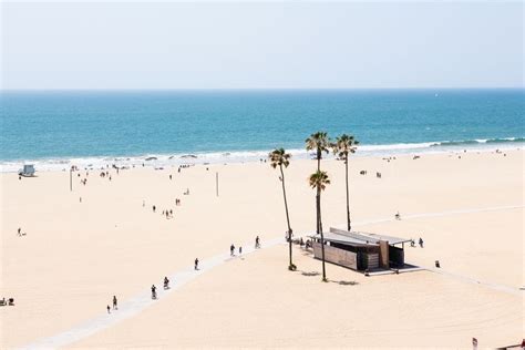 complete guide  los angeles santa monica beach