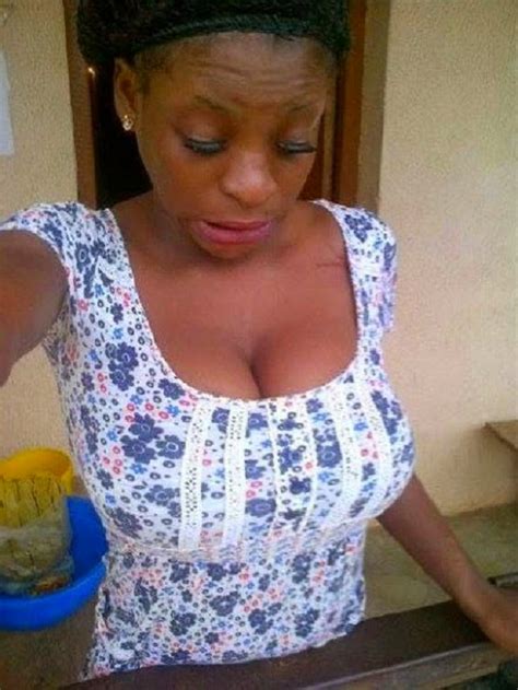photos endowed nigerian girl flaunts her boobs on
