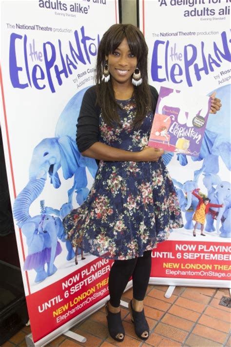 photo flash angela griffin damian lewis and more celebrate the elephantom opening at the new