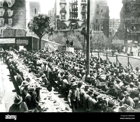 la gran depresión una sopa de nueva york en 1930 fotografía de stock