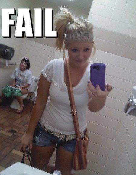 12 hilarious background fails background fail i literally laughed out loud pinterest