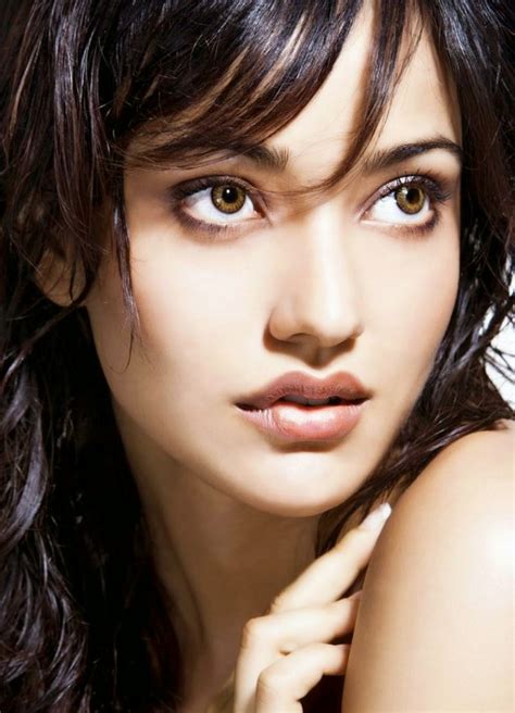 Actress Neha Sharma Hot Photo Gallery Cap