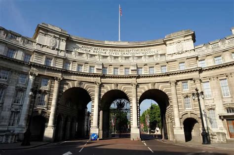 admiralty arch  mall london building  architect