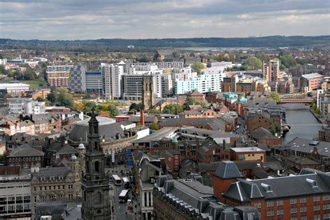 leeds city council confirms commitment  support refugees