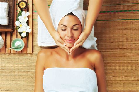 Full Body Relaxing Massage Atma Spa