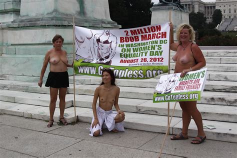 national go topless day in dc 21 aug 2011 62 pics