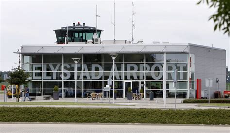 lelystad airport mag definitief uitbreiden nrc