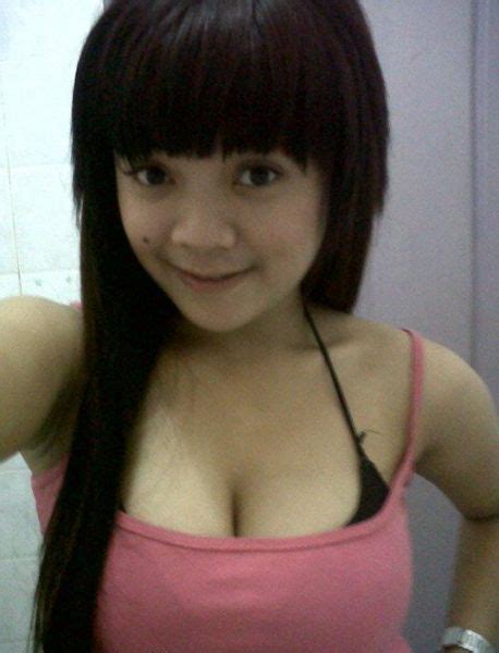 Foto Hot Cewek Facebook Toge Terbaru