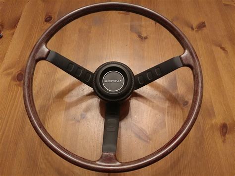 series  steering wheel complete  sale  classic zcar club