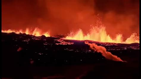 vulcano islanda ecco il momento esatto delleruzione video