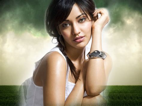 Neha Sharma Sexy Bollywood Actress Hd Wallpapers ~ The Aj