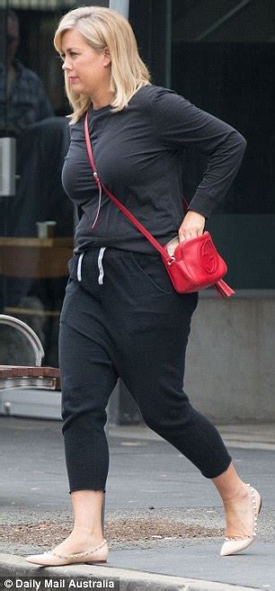 samantha armytage flaunts her curves as she gets a manicure daily mail online