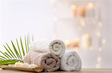 treat   relaxing spa services youve