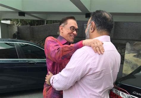 Malaysians Must Know The Truth Anwar Ibrahim Crony Vinod Sekhar In