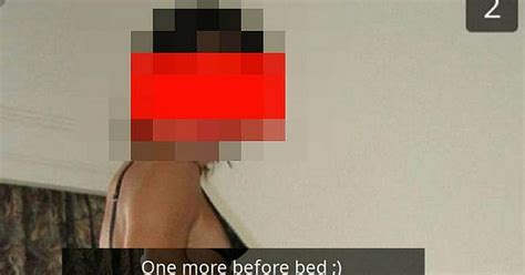 husband gets wife s snapchat message and decides she s