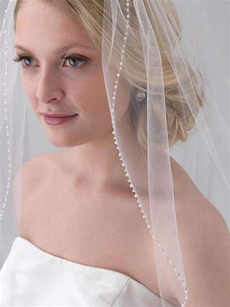 Pearl Bridal Veil Beaded Wedding Veil 1 Layer Veil Ivory Etsy In 2020