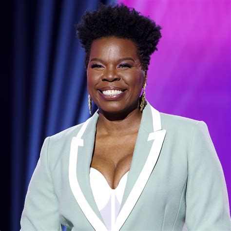 see leslie jones hilarious rant about the three hour oscar speeches