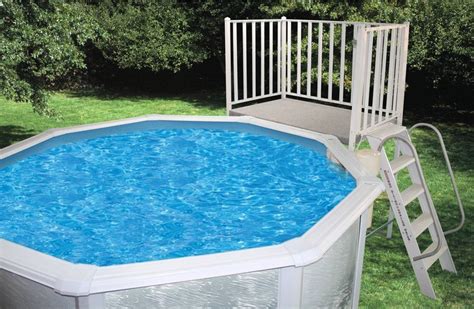 ground pool  standing deck splash pools