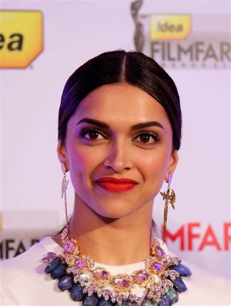 high quality bollywood celebrity pictures deepika padukone looks stunning in a figure hugging