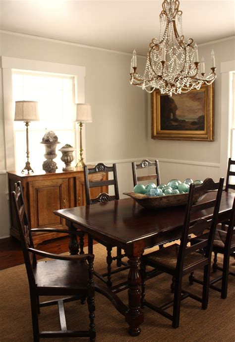 love   house  dining room