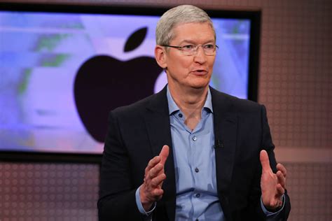 Apple Ceo Tim Cook Calls For More Global Trade With China