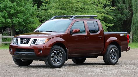 review  nissan frontier pro