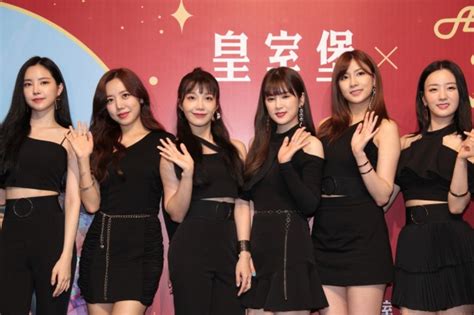 Apink Gets Apology From Kbs Song Festival For Cutting Off Performance