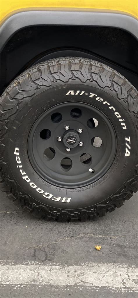 pro comp  series rims  jeep tj tires  included  sale  los nietos ca offerup
