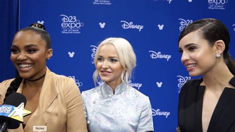 watch access hollywood interview descendants 2 dove cameron china