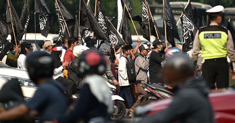 thousands rally across indonesia in fresh protests against