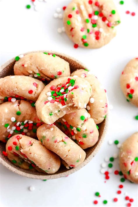 bake christmas sprinkle cookies  toasted pine nut