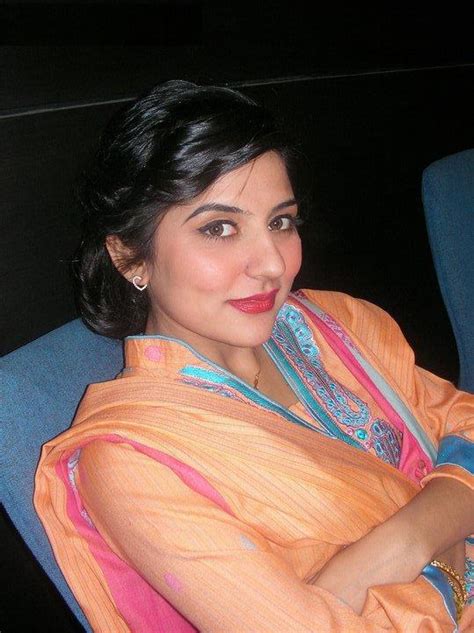songs maniaa sanam baloch sindhi model and actress