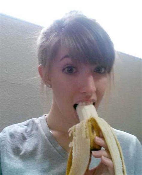 girls and bananas f16