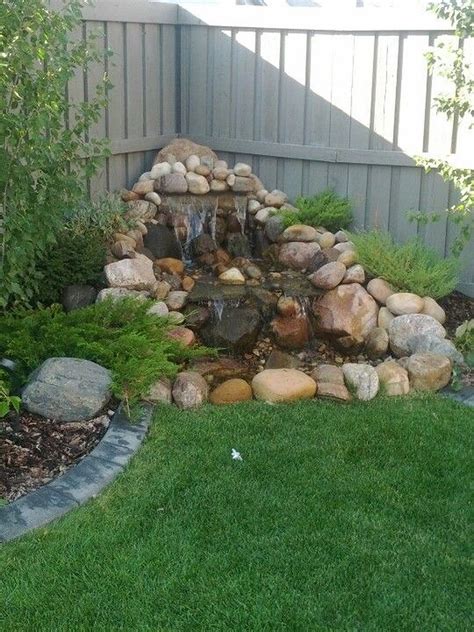creative  fun backyard water feature ideas