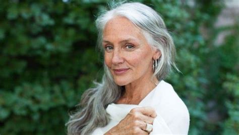 how this 63 year old model stays gorgeous beauty cindy joseph model