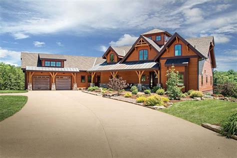 beautiful ranch home   timber top timber homes