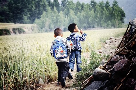 中国の「留守児童」は902万人、定義変更、従来は6102万人―中国民政部
