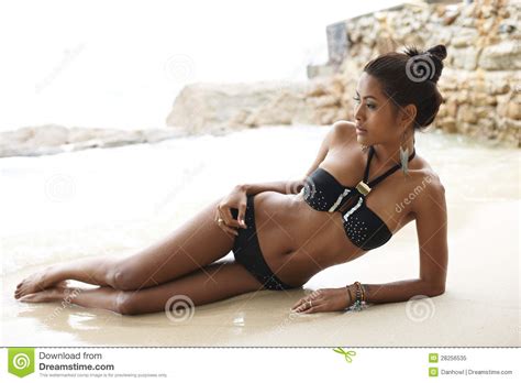 het thaise model van de bikini stock afbeelding