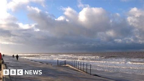 man s body found on prestatyn beach bbc news