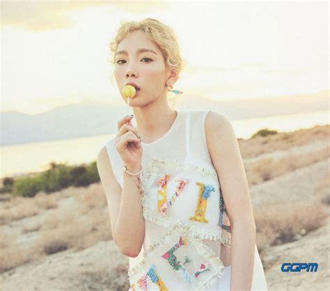 Taeyeon 2nd Mini Album Why Booklet Prologue 11pic