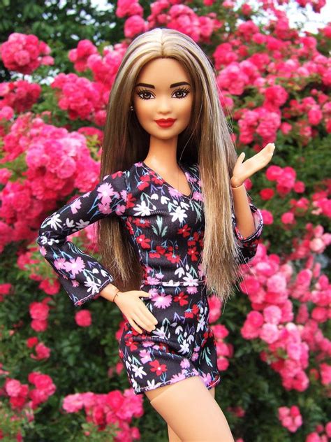 Pin By Olga Vasilevskay On Barbie Dolls Fashionistas 3 Beautiful
