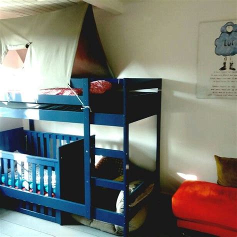 gerelateerde afbeelding kids rooms shared boy room bunk bed crib