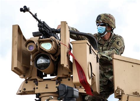 vng soldiers train  crows remote weapons system national guard guard news  national guard