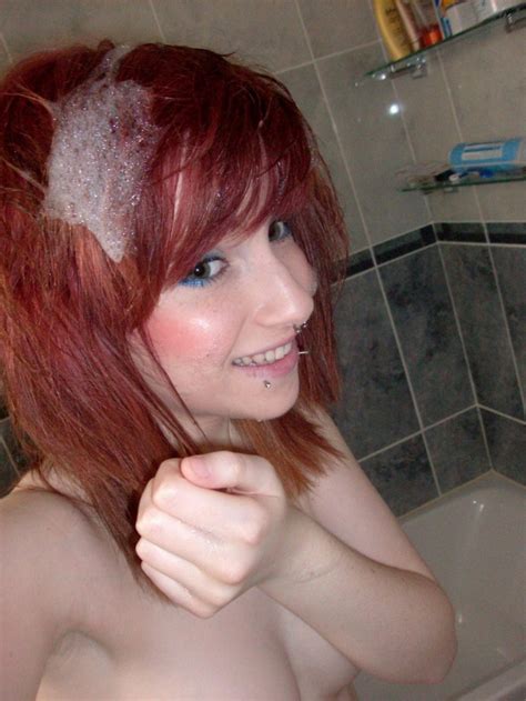 amateur redhead teen in bathroom redbust