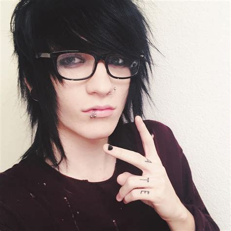 47 2k Likes 1 113 Comments Johnnie Guilbert Johnnieguilbert On