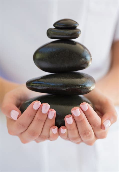 Hot Stone Massage Experience A Touch Of Beauty