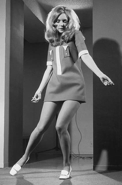 miniskirts in 60s and 70s ~ vintage everyday